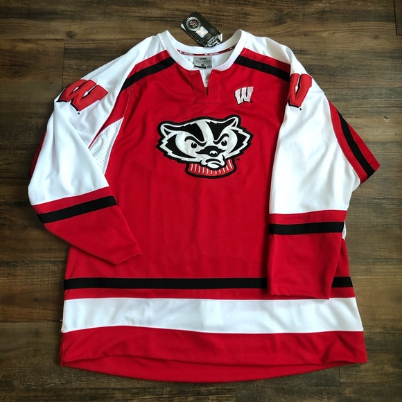 wisconsin hockey jersey